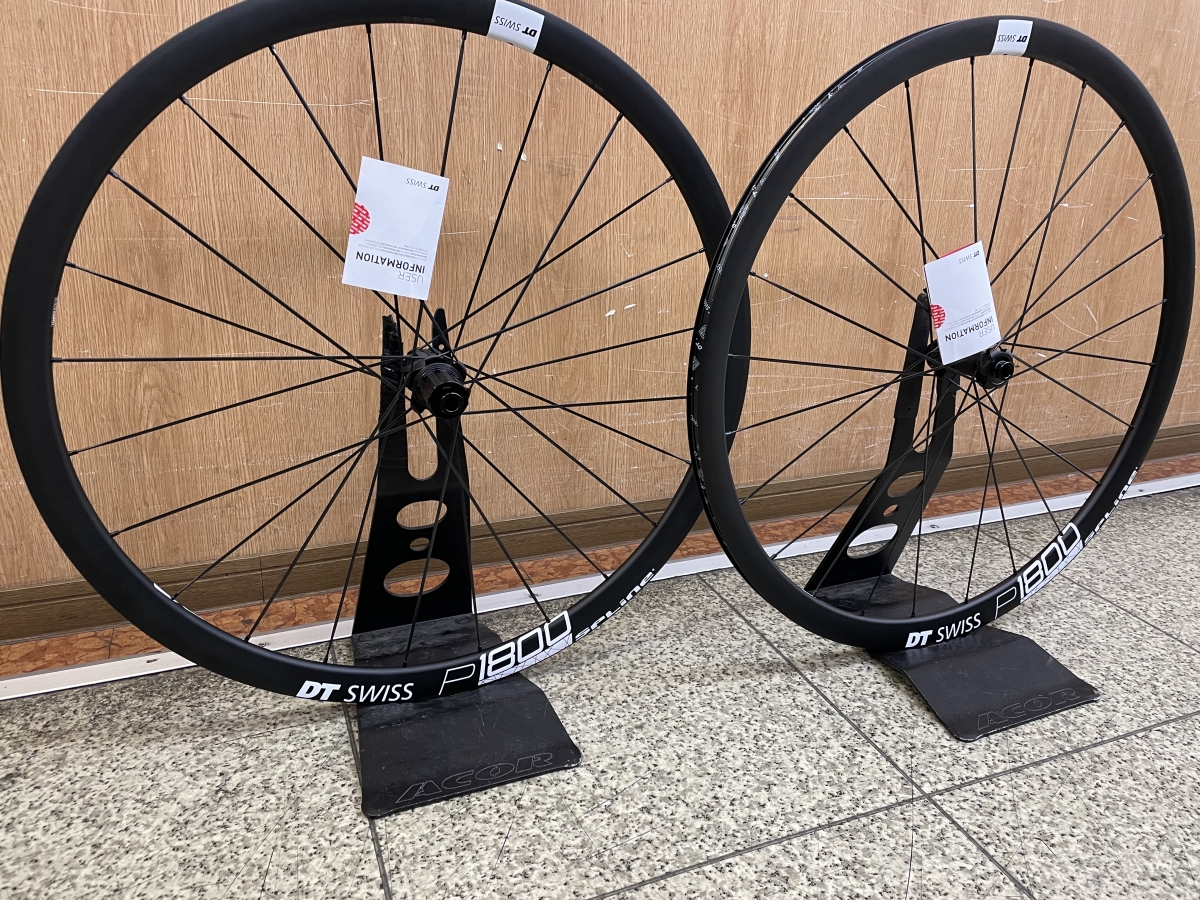 練習輪に最適！ DTswiss P1800 SPLINE 32 DB のご紹介♪ | Y's Road