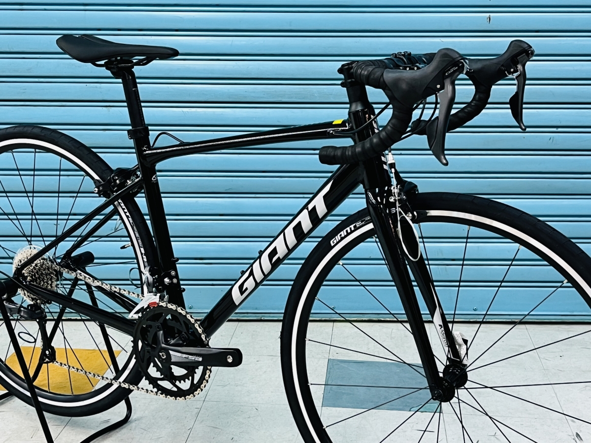 チャーリー限定セール】初心者にオススメなロードバイク『GIANT
