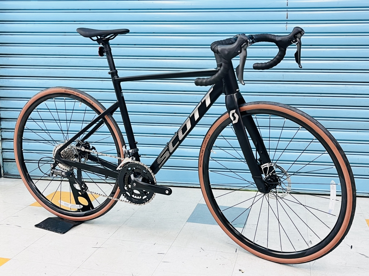 決算セール】上位モデルのノウハウを取り込んだアルミディスクロード