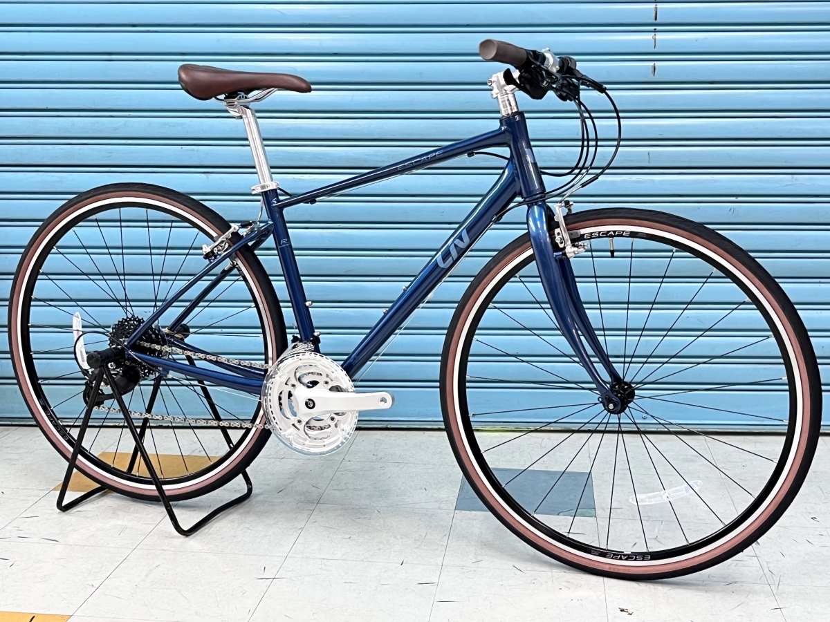 日本女性のライフスタイルにマッチする女性モデルクロスバイク『GIANT