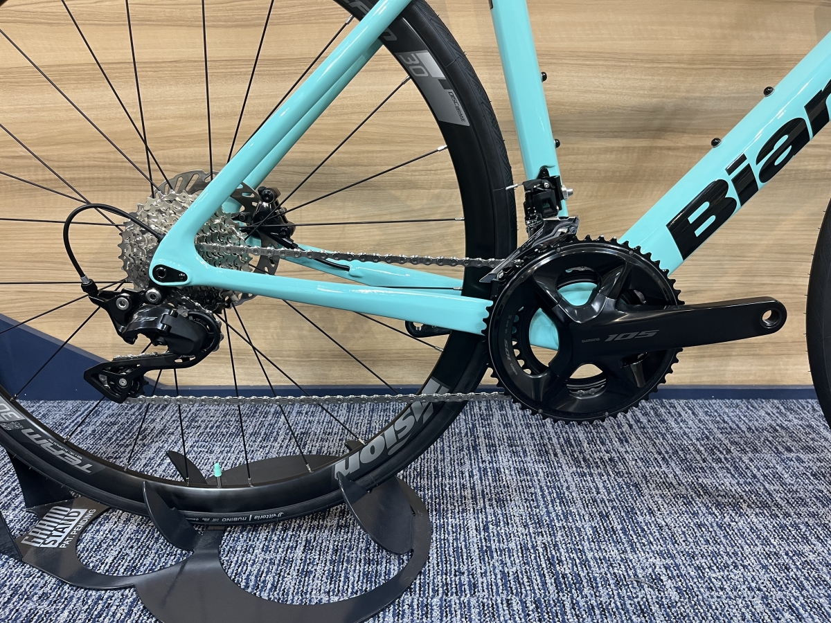 BIANCHI】SHIMANO105のロードバイクがこの価格で！！ | 神戸で自転車を