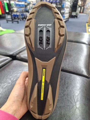 MAVIC】待望のSPDシューズ入荷！COSMIC BOA SPDとCROSSMAX BOA