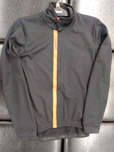 CASTELLI】エントリーモデルながら高い完成度が魅力。今期にぴったり暑