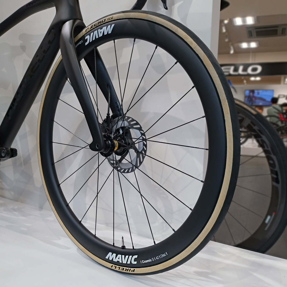MAVIC】新型COSMIC S 42試乗ホイール用意しました！ | 川崎で自転車を