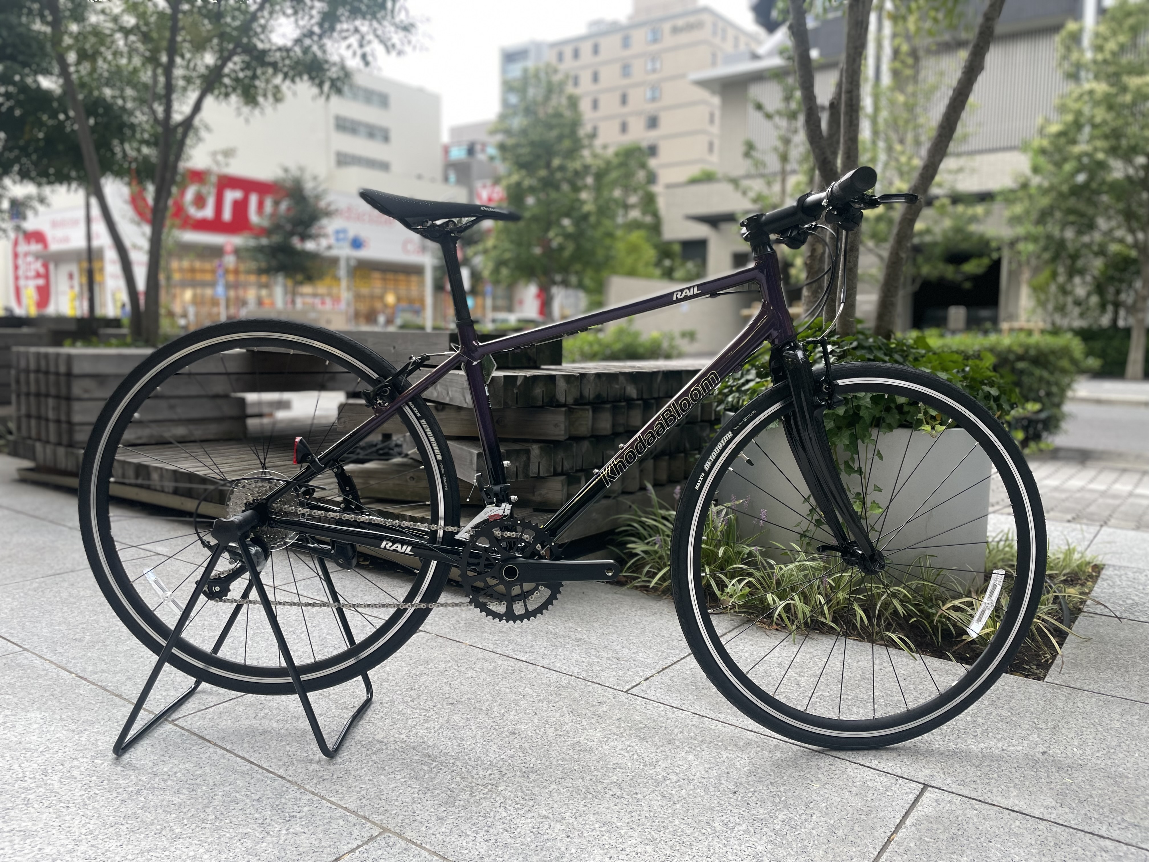 超軽量級の8.7kg！ロードバイク並みの性能と軽さを併せ持つ