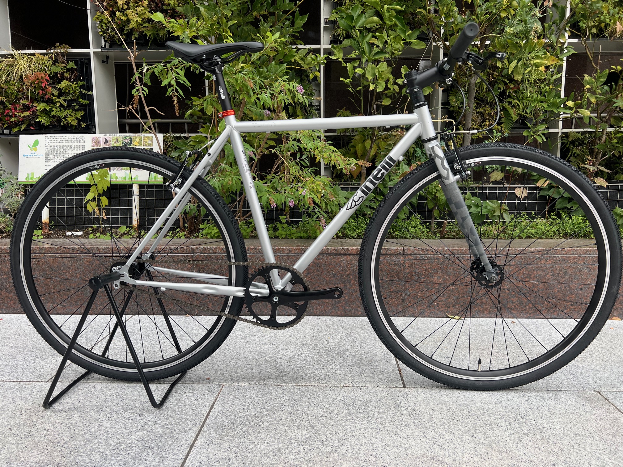 変幻自在Tutto Plus【Chinelli】 | 名古屋で自転車をお探しならY's