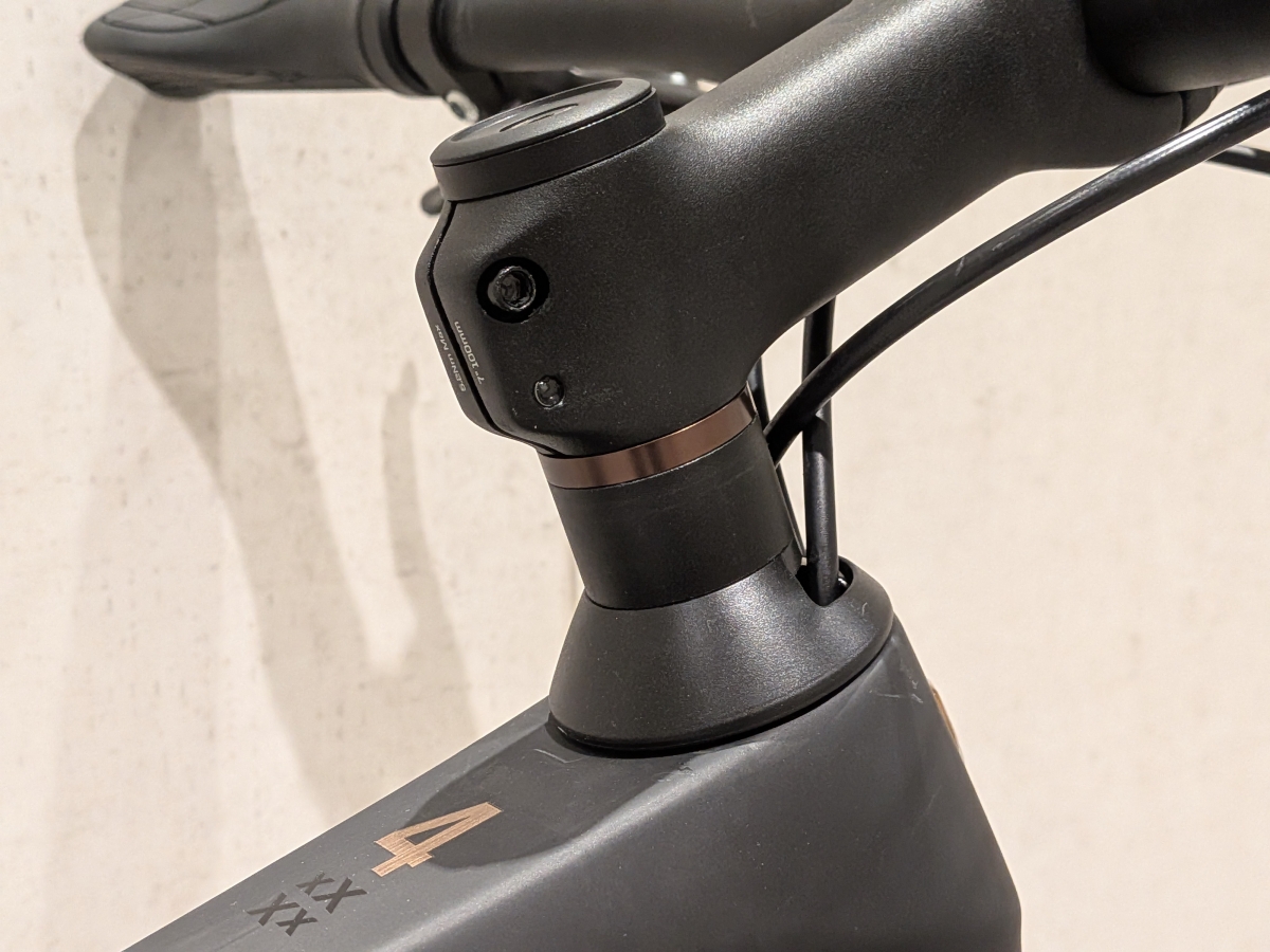 TREK】フルカーボンのクロスバイク？！ロードバイクほどガチじゃない