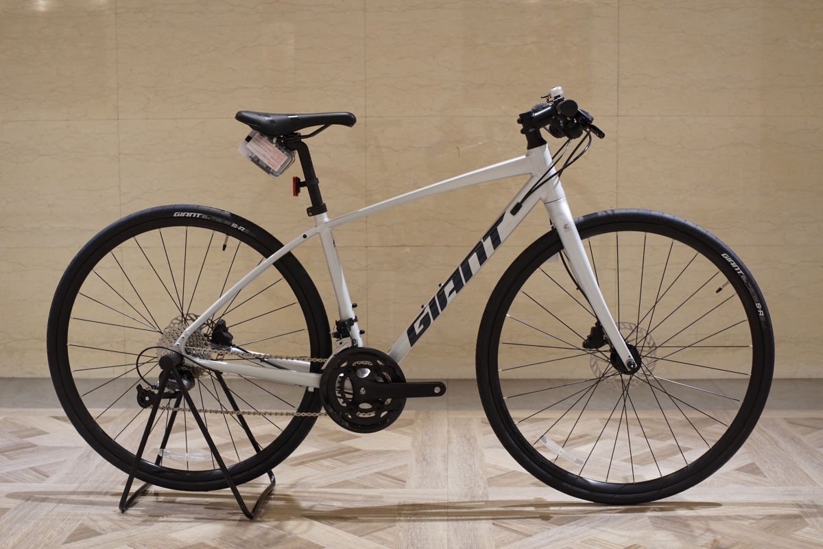 GIANT】ロードバイクと同じプロセスで作られた軽量高剛性なクロス