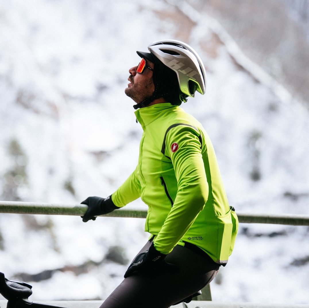 CASTELLI】さまざまな季節・天候・気温に対応する。汎用性の獣