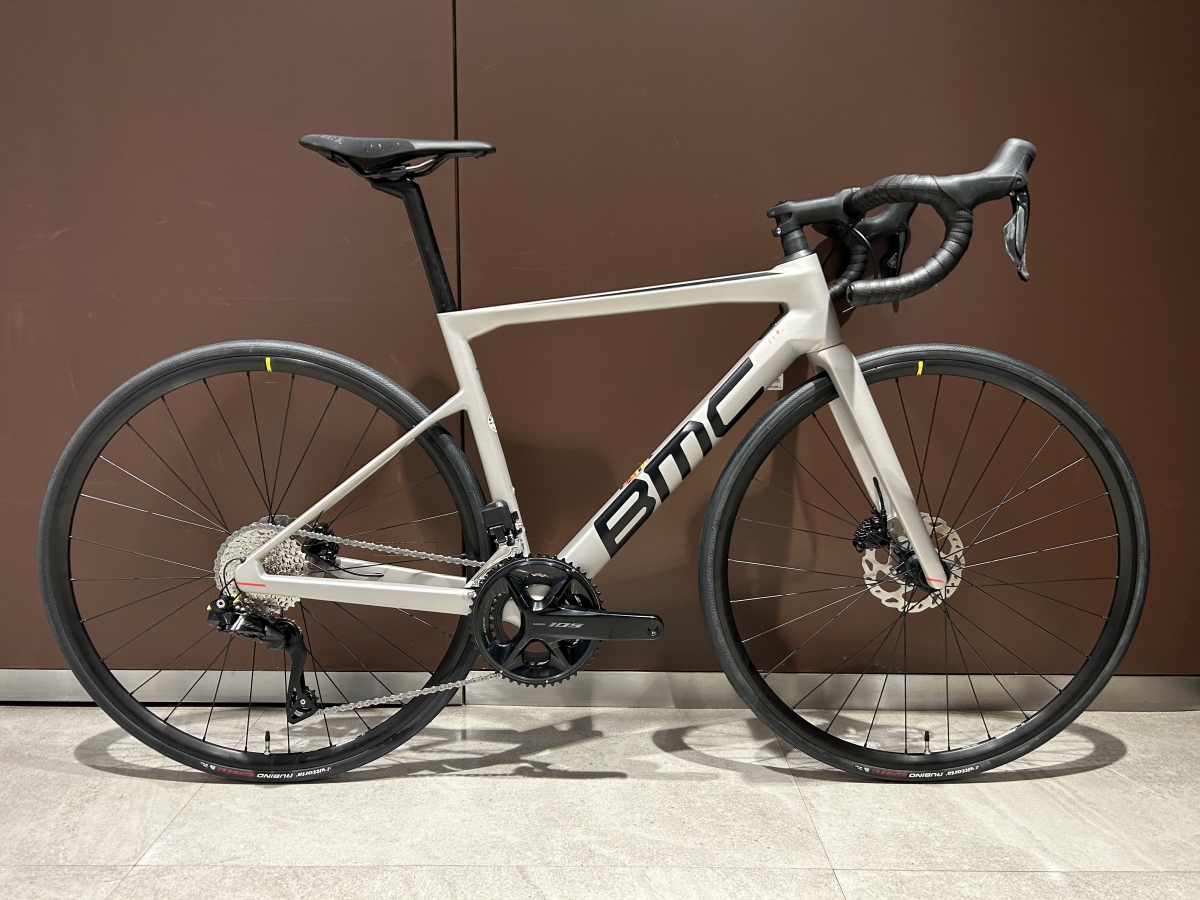 BMC】驚異の走り。セカンドグレードとは思えぬレーシングマシン入荷し