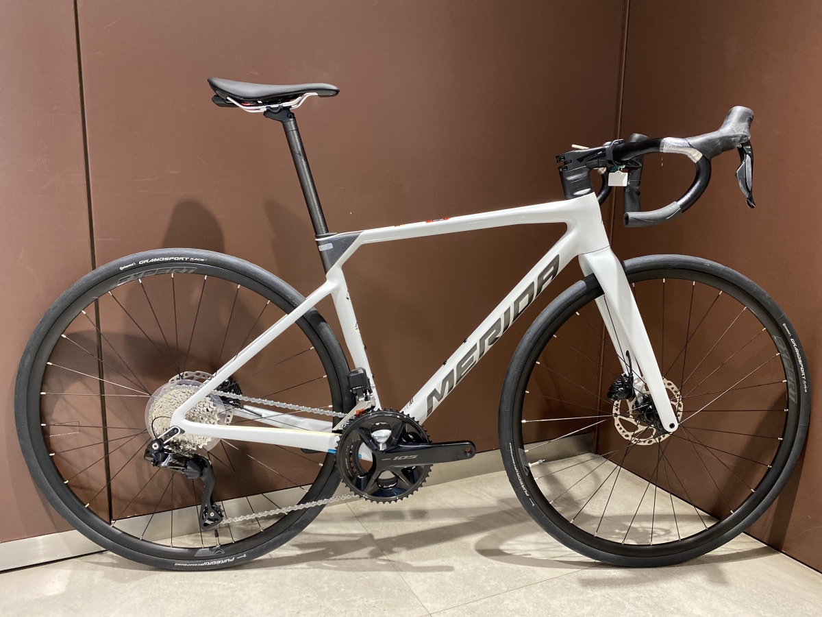 MERIDA】SCULTURA 6000 105Di2搭載 破格のお値段です。 | 新宿で