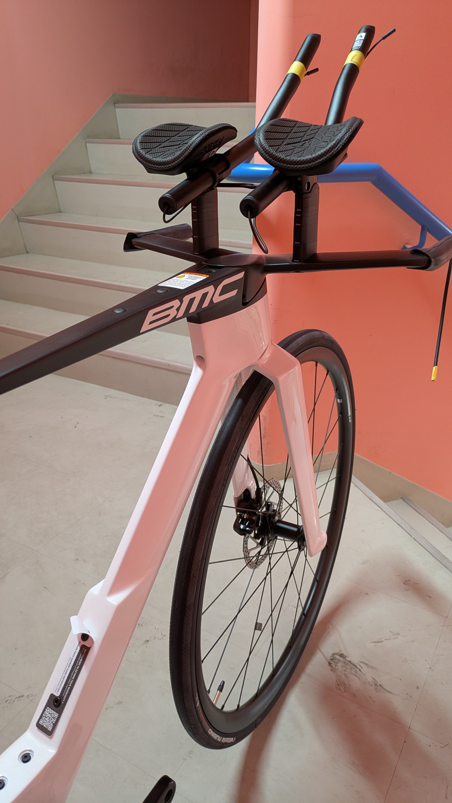 BMC】TTにもトライアスロンにも！SPEEDMACHINE01のご紹介です。 | 新宿