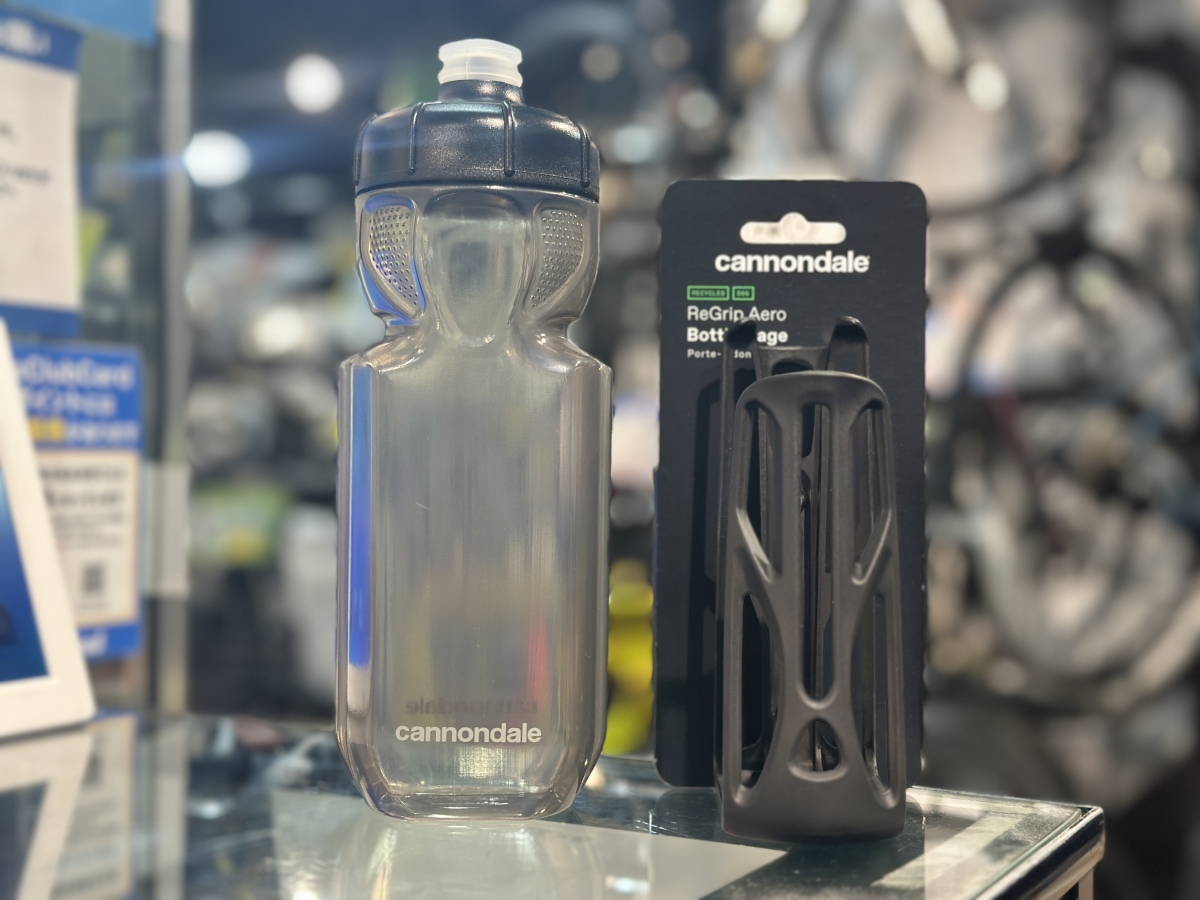 Cannondale】エアロボトルとエアロボトルケージを購入しました