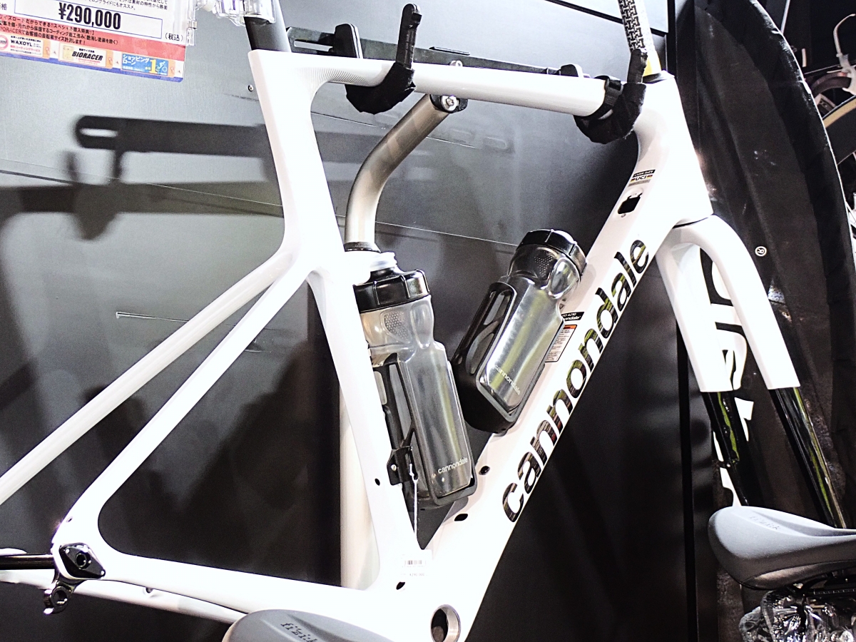 バラ完の誘い】フレームから組む贅沢！超軽量、超高速、超エアロ