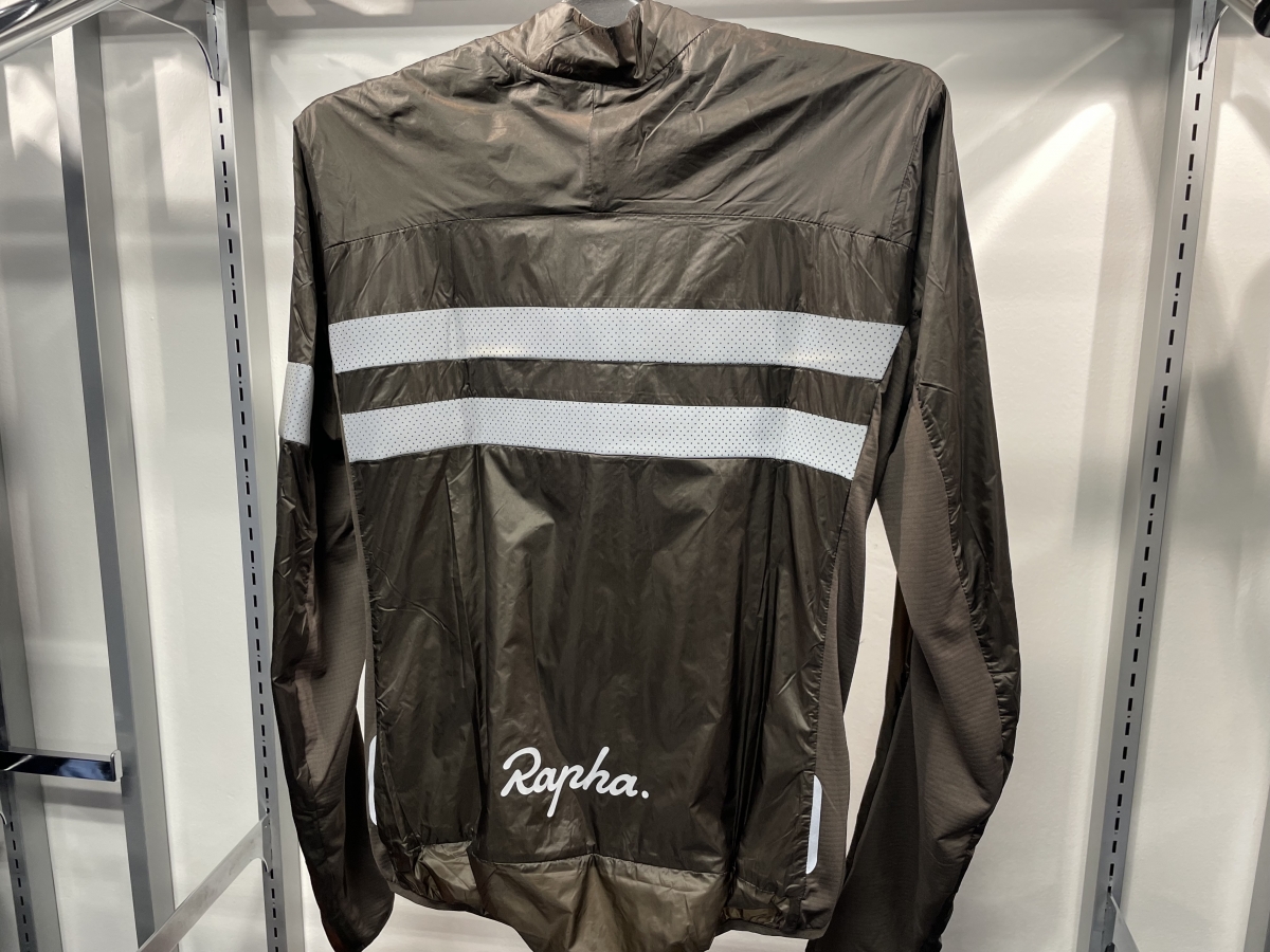 RAPHA】軽くて薄いけど暖かい！オシャレさ抜群のラファのおすすめブル