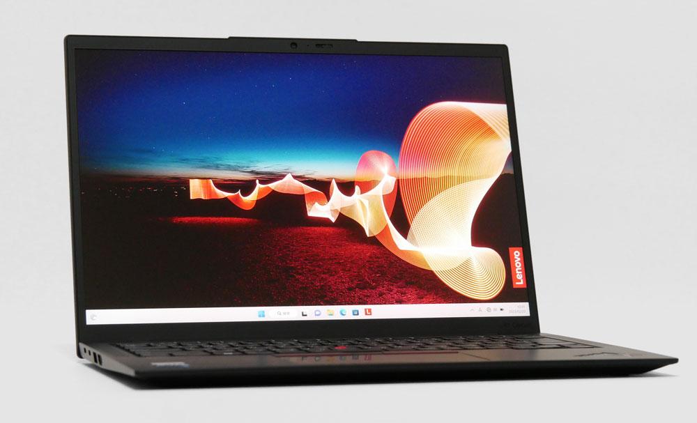 レノボ「ThinkPad X1 Carbon Gen 10」実機レビュー！さすがの完成度で