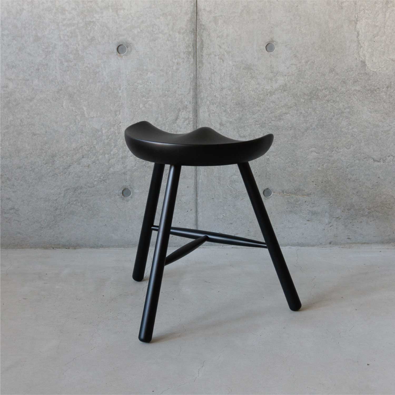 SHOEMAKER CHAIR | オールブラック | おしゃれな無垢家具の通販【Y's