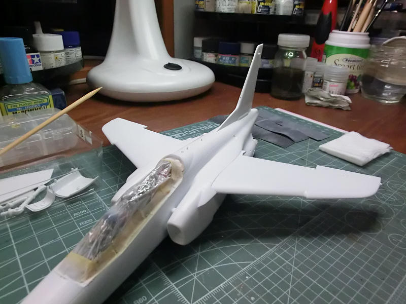 ハセガワ 1/48 T-4ブルーインパルス 2013 製作 その7: 【工房ネコの