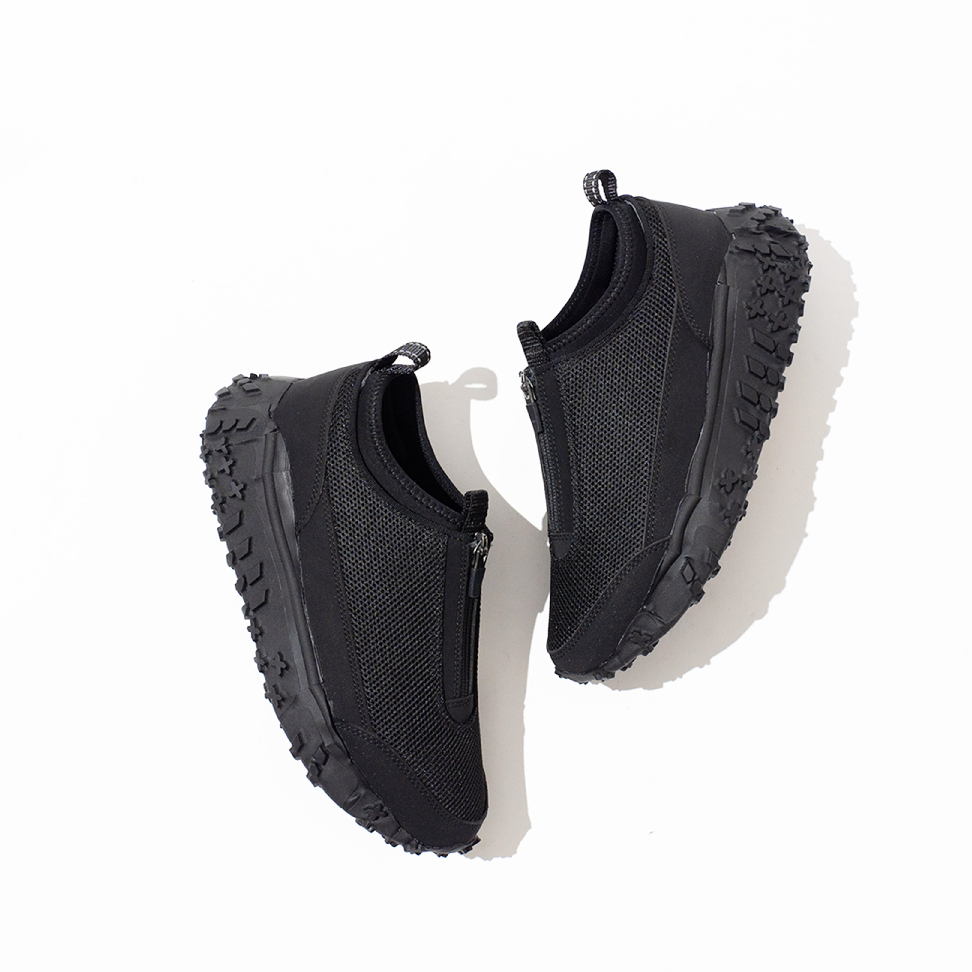 pg TWILIGHT 2 BLACK – YUEN