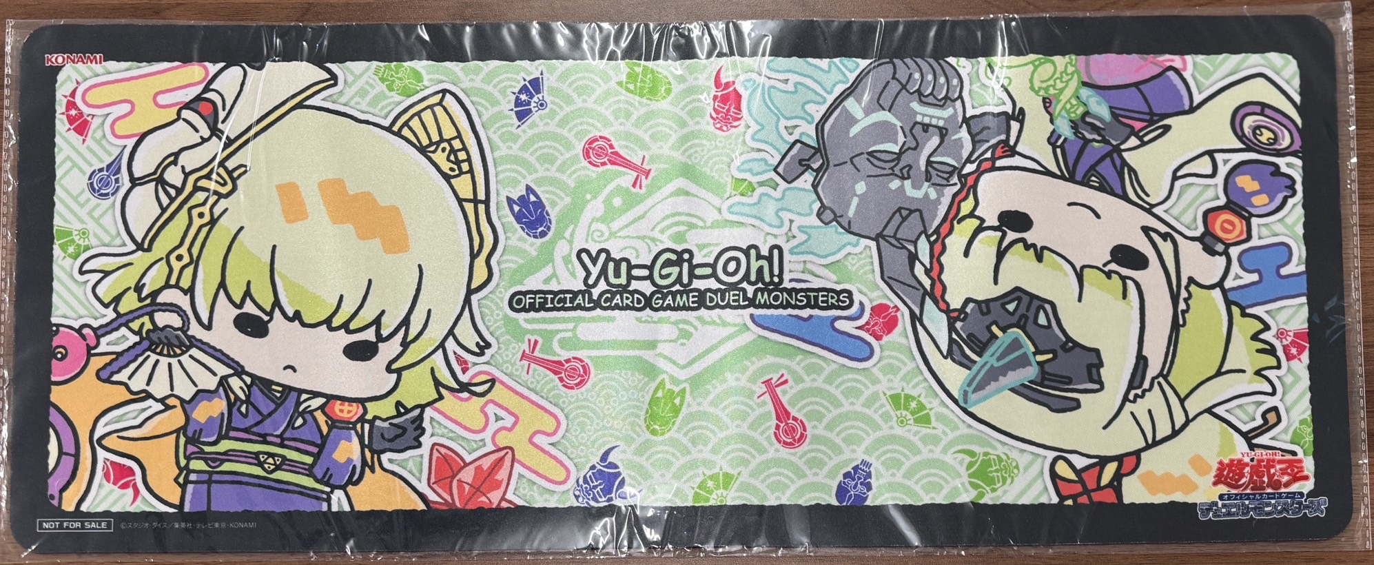 遊戯王 初期デザイン ハーフ プレイマット ニューロン 遊戯王 初期