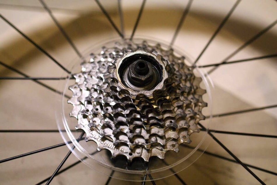 SORA 9SにDura-Ace CS-7700のリアカセットを導入 – ゆるふ