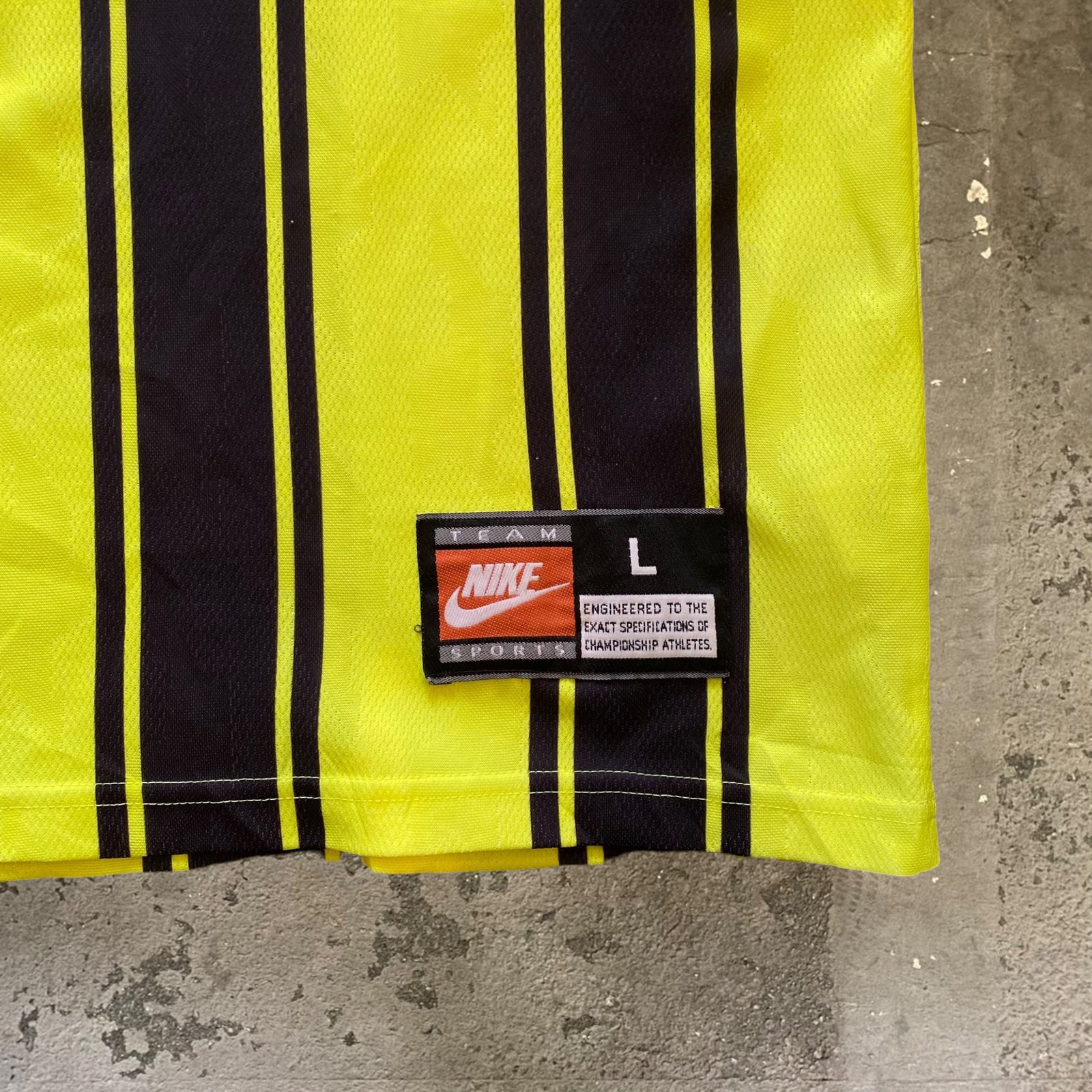 古着 90s【NIKE】MADE IN U.K. サッカーシャツ｜ヴィンテージ（古着