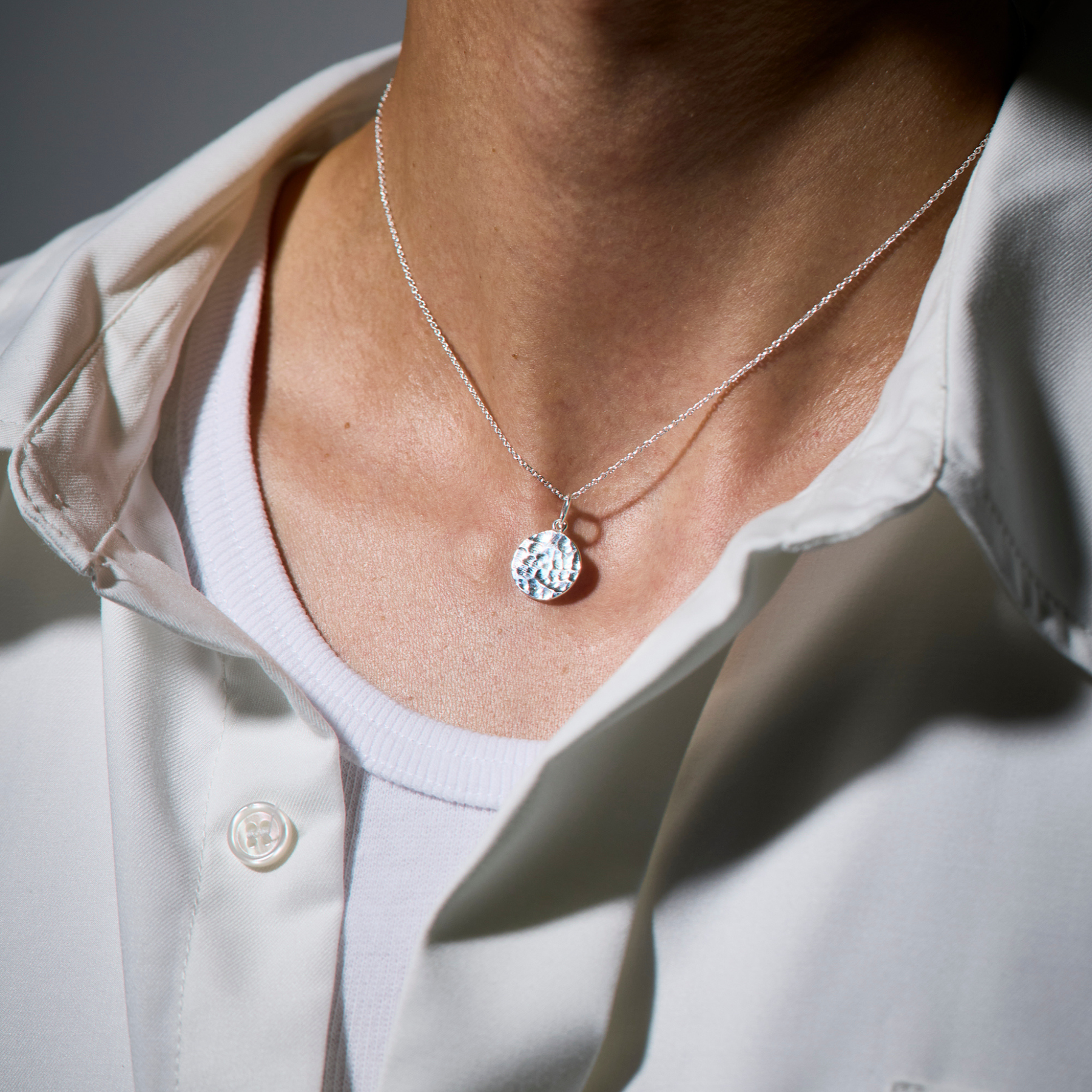 Silver Necklace -Tsuchime- シルバー ネックレス – yuzen-official