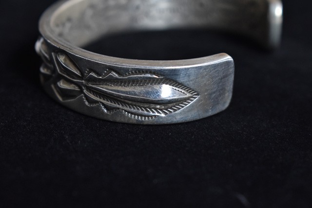 Indian Jewelry（インディアンジュエリー） ナバホ レイアダカイ Ray