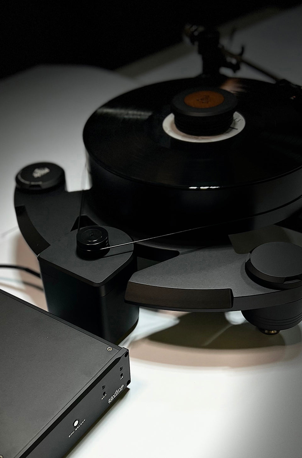 ZV8-X Turntable NEW - ZavfinoUSA