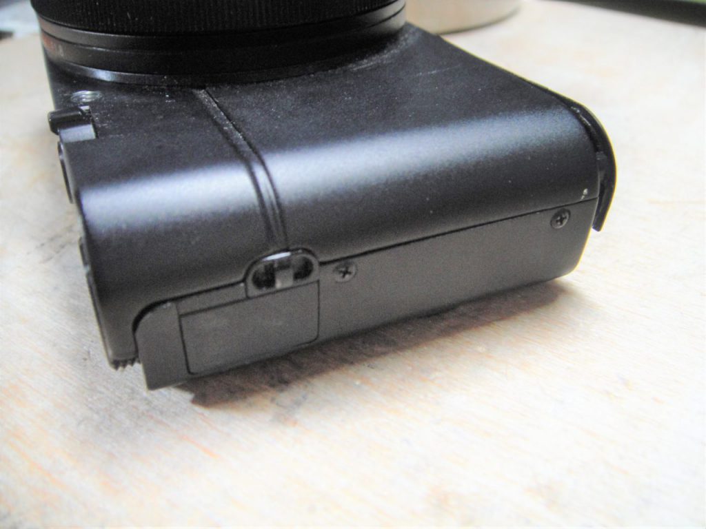 SONY Cyber-shot DSC-RX100 “電源を入れなおしてください” 修理