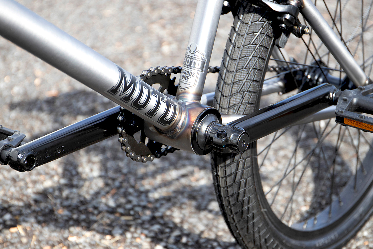 NEWS / BLOG - DURCUS ONE BMXの20インチモデル「MOTO」と「RAW」が