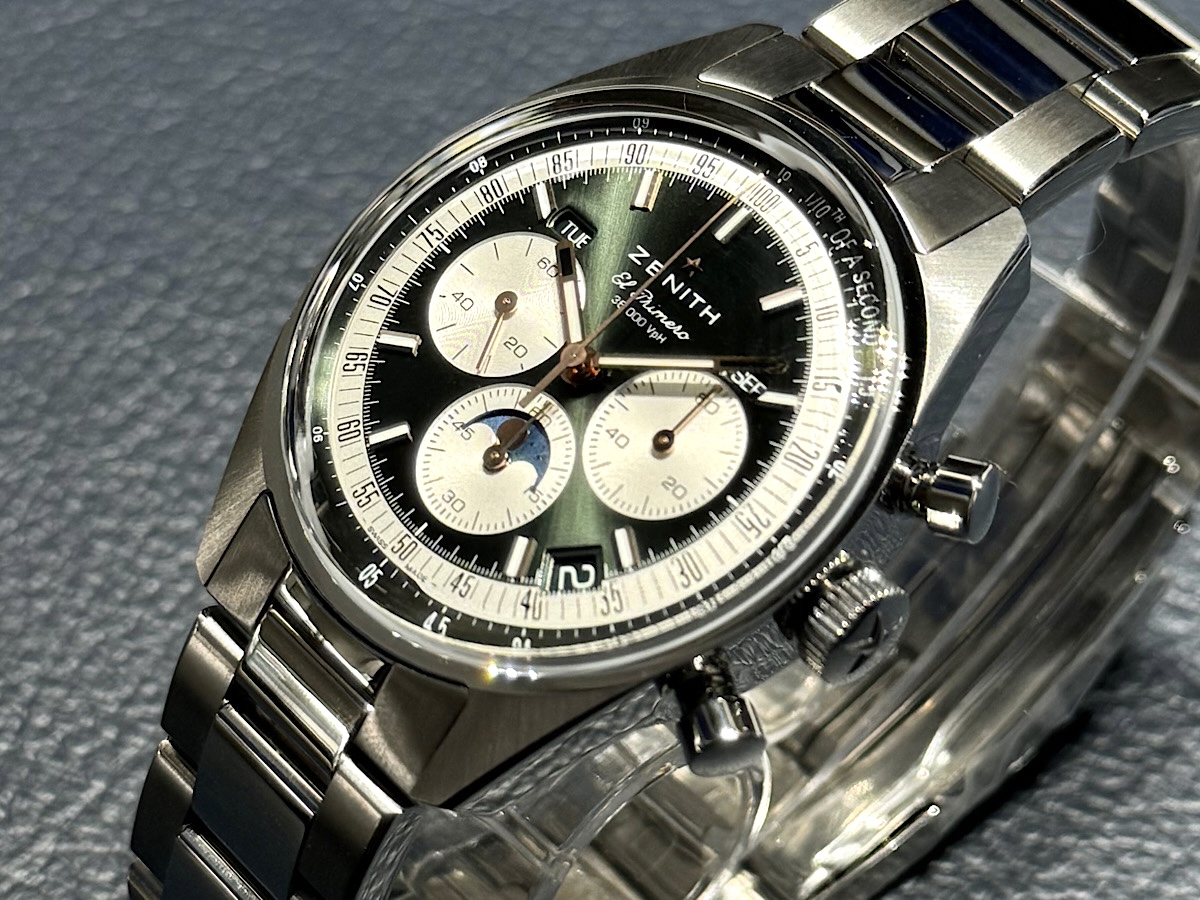 話題の新作！『クロノマスター オリジナル トリプルカレンダー』から