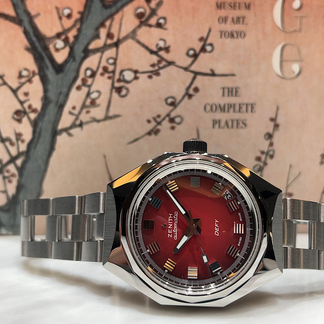 鮮やかなカラーの文字盤を備えた復刻モデル？？『デファイ リバイバル