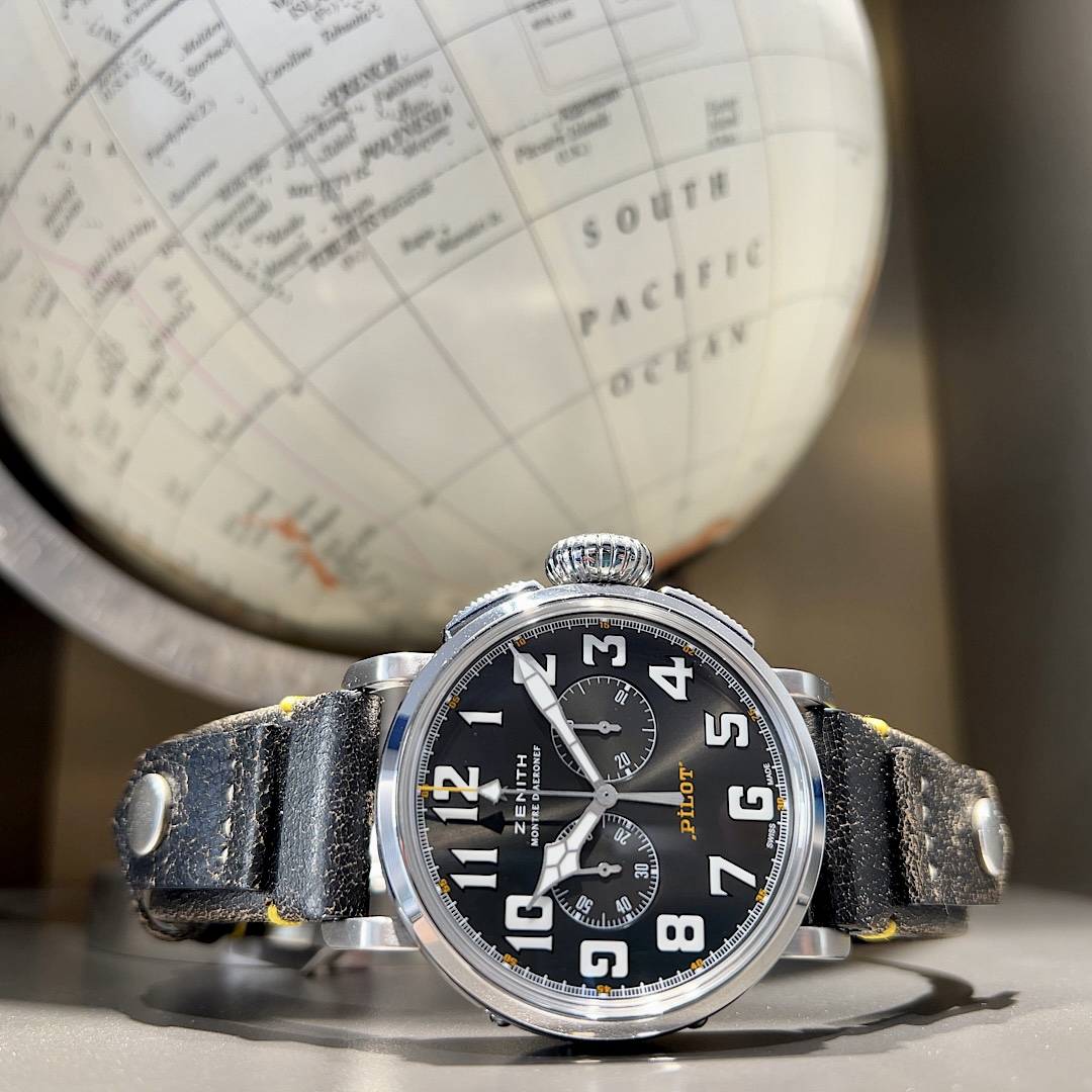 20世紀初頭のデザインから着想を得たクラシカルなパイロットウォッチ