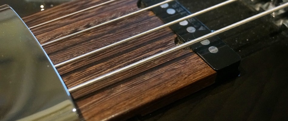 フィンガーランプ・スロープ - ZEEK Guitars