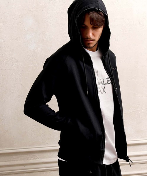 1PIU1UGUALE3 RELAX 「1PIU1UGUALE3 RELAX 」 ジップアップパーカー L