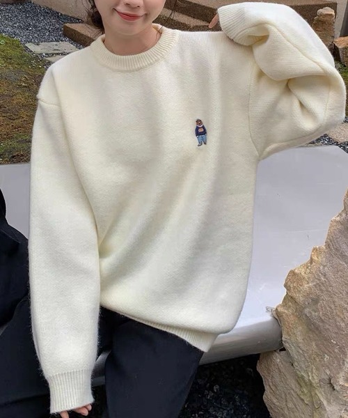2ly2 ニット セーター クマ刺繍ラウンドネックソフトもちもちセーター