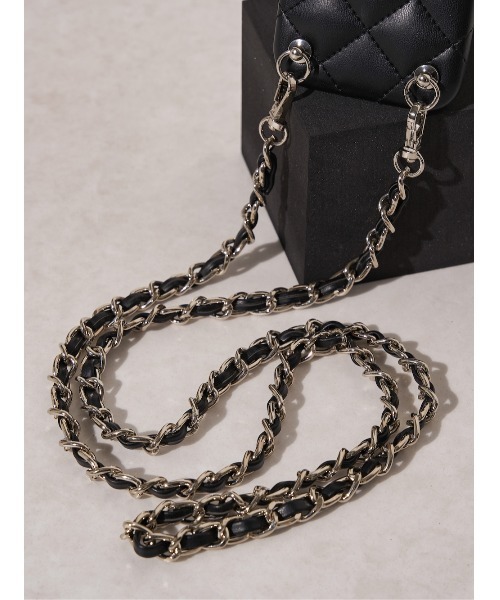 Darich（ダーリッチ） スマホケース ストーンロゴキルティングiPhone