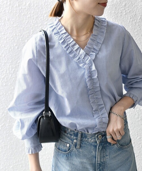 SHIPS any ブラウス シャツ any:「手洗い可能」ストライプ フリル V