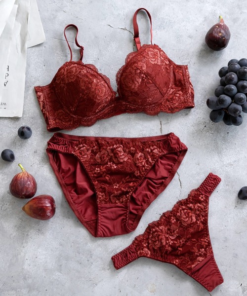 SET ACTIVE 赤 ブラトップとショートパンツ セット セットアップ