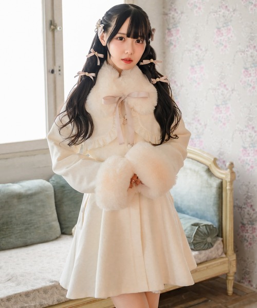 ROJITA（ロジータ） コート アウター パールチャームティペット付き