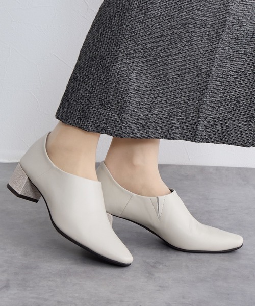 HIMIKO パンプス 「Made in Japan」ペイズリー型押しヒールソフト