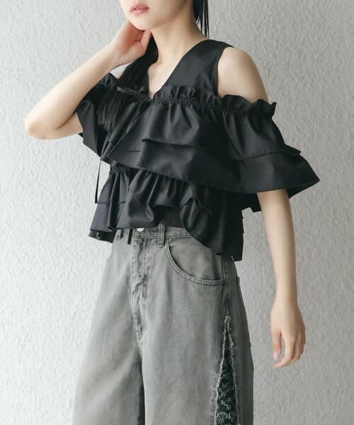 KBF（ケービーエフ） ブラウス シャツ マルチWAYクロスフリルブラウス