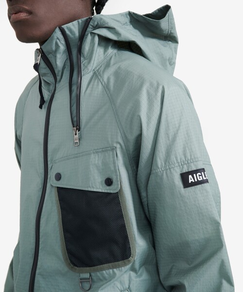AIGLE（エーグル） ナイロンジャケット 超軽量 撥水 メッシュポケット