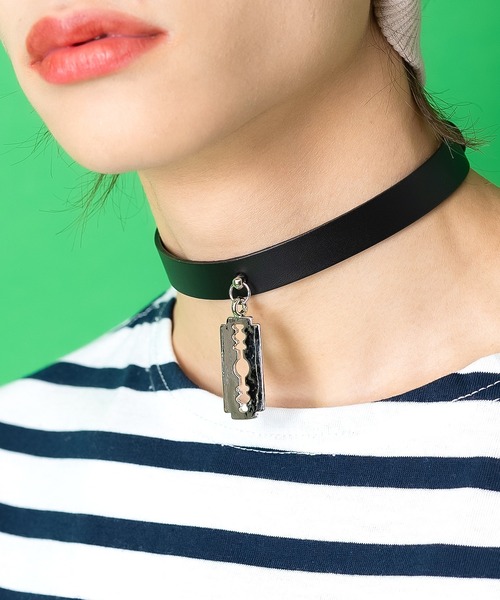 チョーカー an meets zakka マルチチャームレザーチョーカー