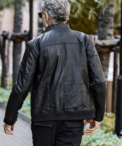 AKM Contemporary（エイケイエムコンテンポラリー） 革ジャン