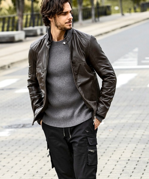 AKM Contemporary（エイケイエムコンテンポラリー） 革ジャン