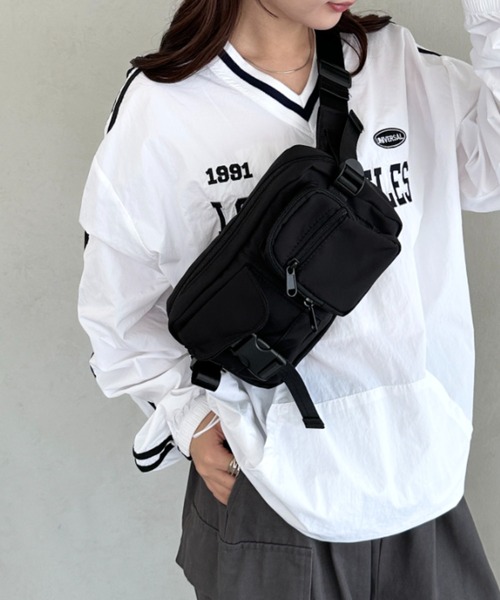 CLEA ウエストポーチ ウエストバッグ ポケット付きボディバッグ