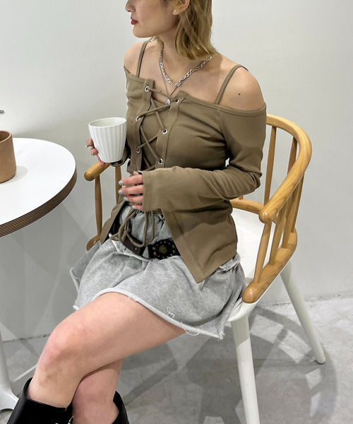 SPIRALGIRL（スパイラルガール） tシャツ オフショルレースアップ