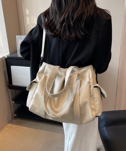 lilful ボストンバッグ 「大容量」マルチポケット 2WAY ボストン